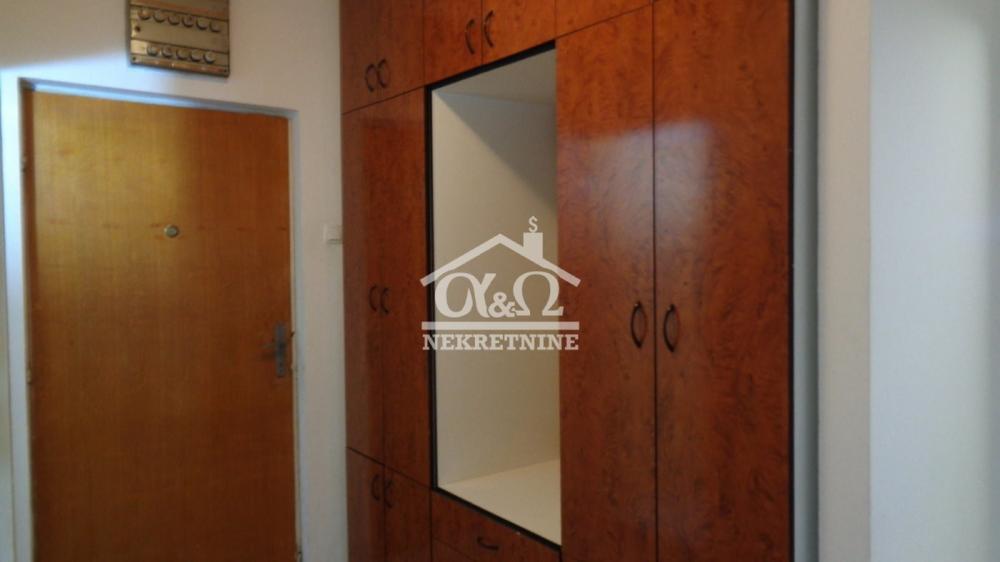 Slika 5 - Dvosoban, 59m2, Aerodrom Kragujevac, sa terasom