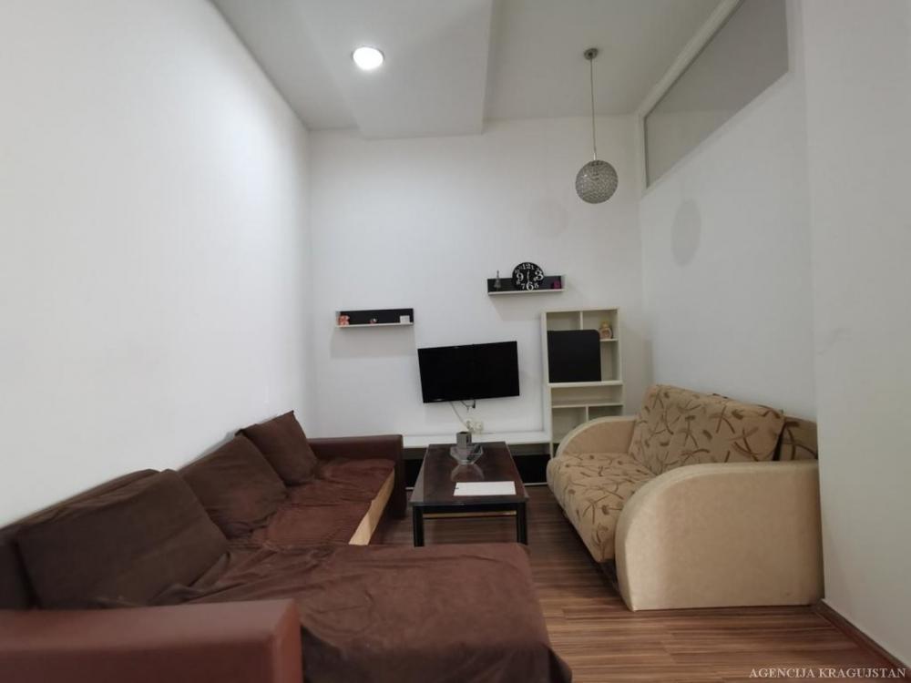 Glavna slika -Jednoiposoban, 42m2