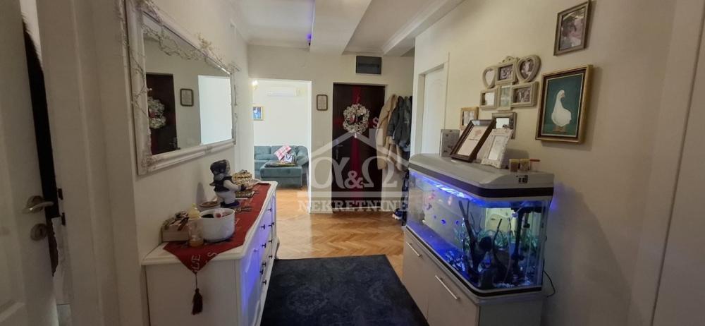 Slika 9 - Trosoban, 71m2, sa terasom