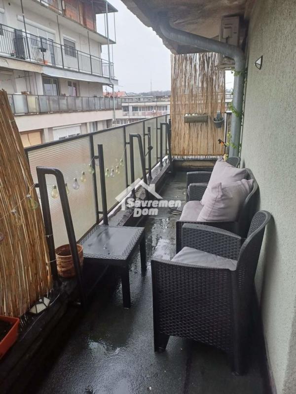 Slika 8 - Dvosoban, 52m2, Erdoglija Kragujevac, sa terasom