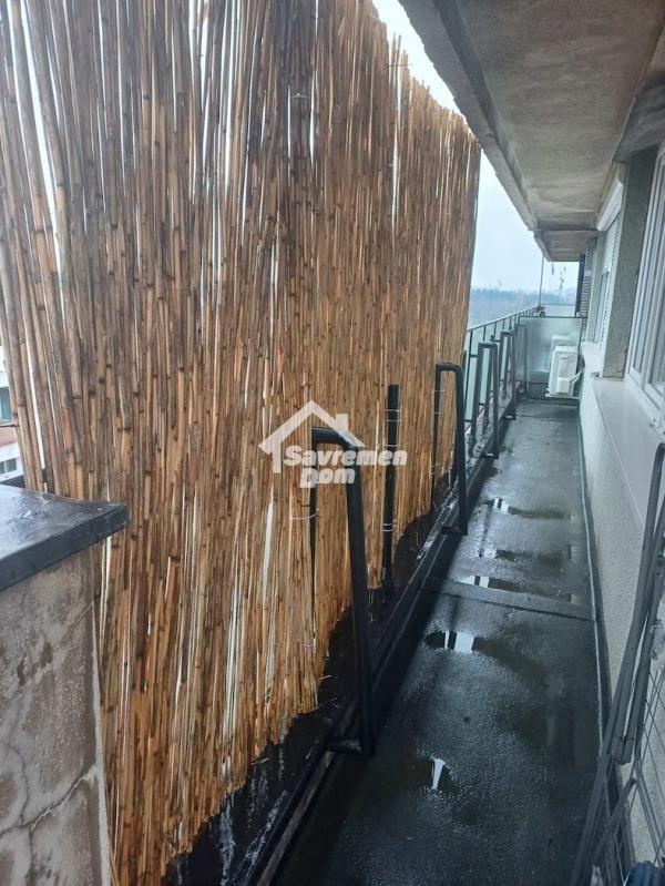 Slika 9 - Dvosoban, 52m2, Erdoglija Kragujevac, sa terasom