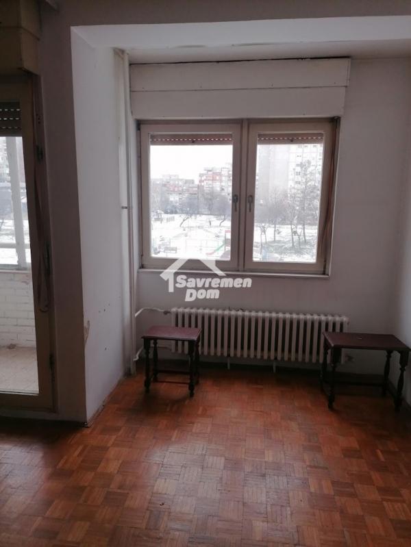 Slika 1 - Prodaja stana, 27m2, Aerodrom Kragujevac, sa terasom