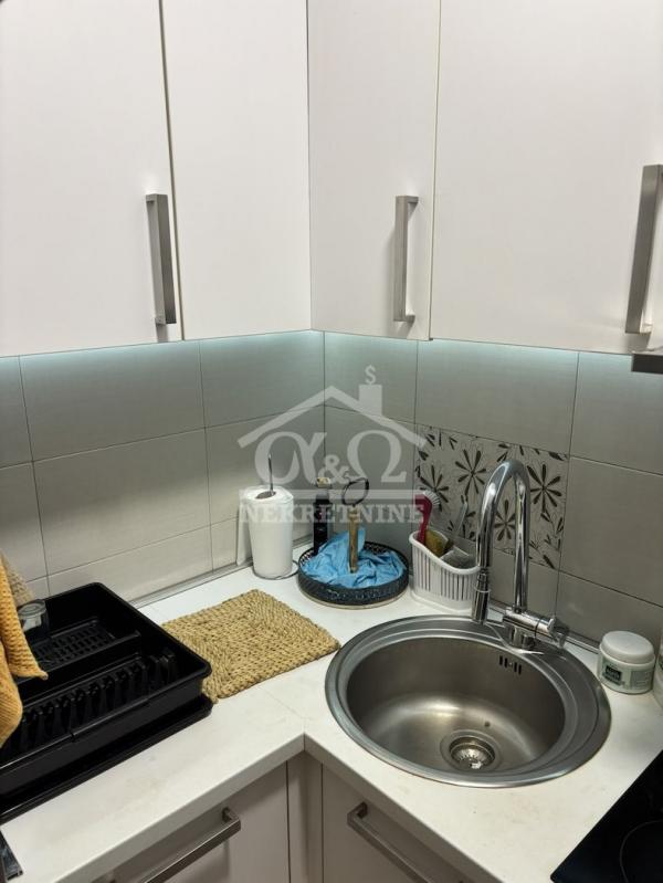 Slika 11 - Dvoiposoban, 47m2, Bubanj Kragujevac, sa terasom