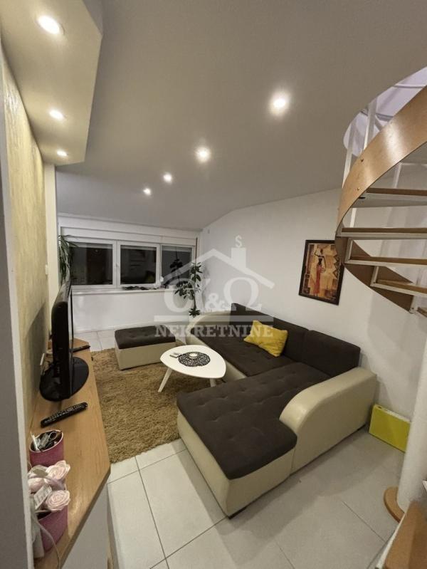 Slika 1 - Dvoiposoban, 47m2, Bubanj Kragujevac, sa terasom