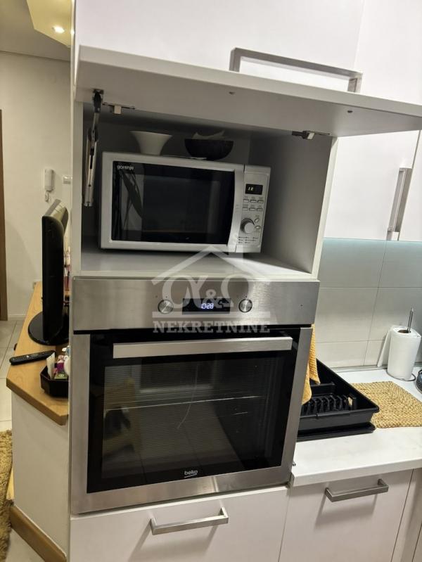 Slika 9 - Dvoiposoban, 47m2, Bubanj Kragujevac, sa terasom