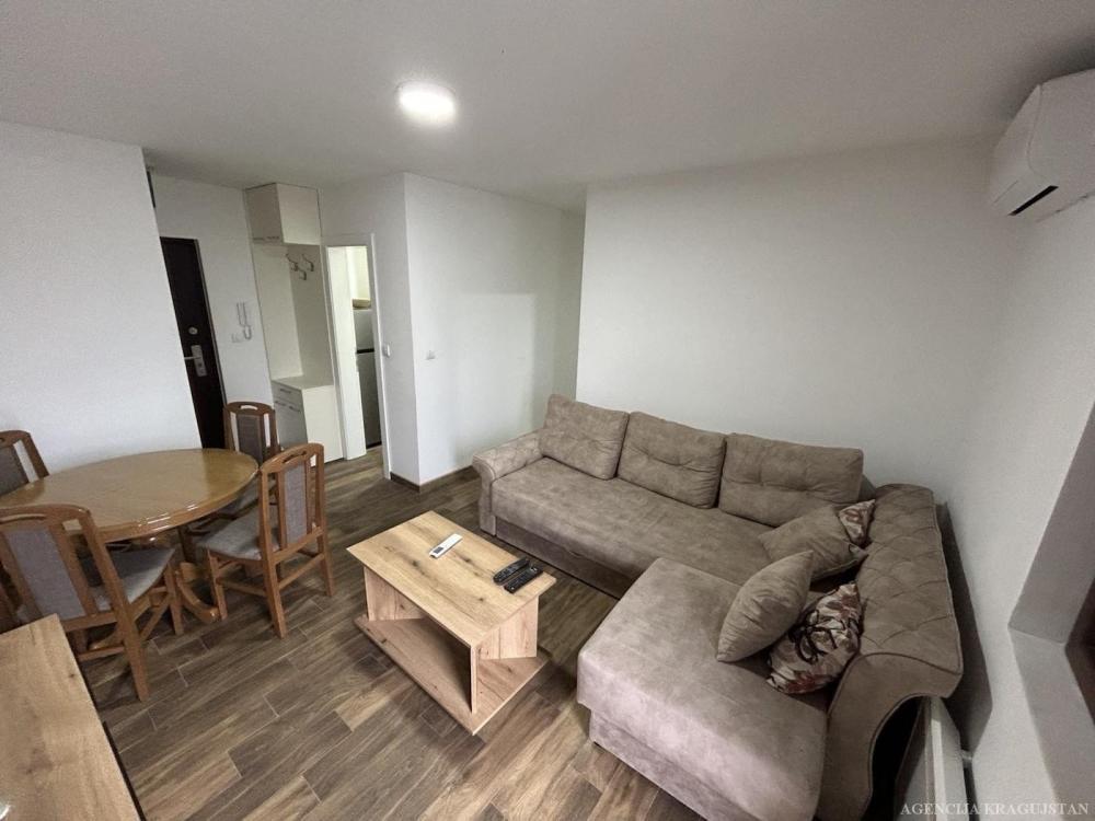 Glavna slika -Jednoiposoban, 38m2, sa terasom, ima lift