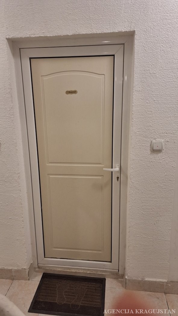 Slika 10 - Prodaja stana, 23m2, Bubanj Kragujevac