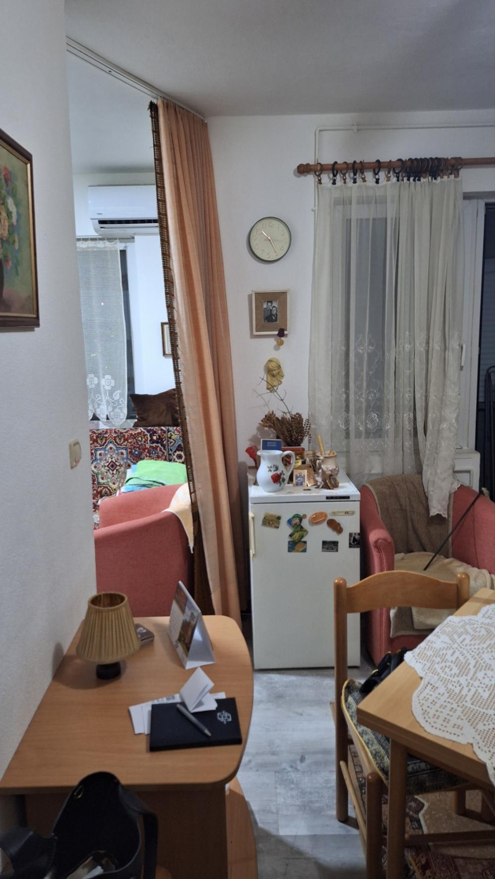 Slika 5 - Prodaje se odlicna garsonjera iznad KBC-a