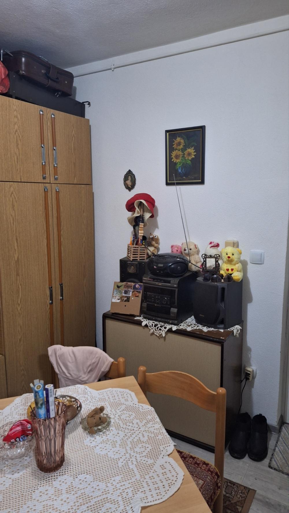 Slika 8 - Prodaje se odlicna garsonjera iznad KBC-a