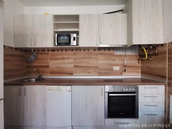 Slika 3 - Jednoiposoban, 28m2, ima lift