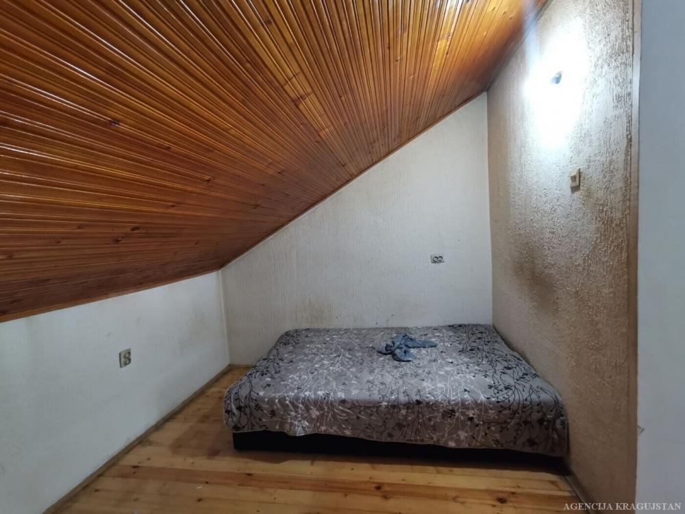 Slika 4 - Dvosoban, 41m2, Kragujevac centar Kragujevac, ima lift