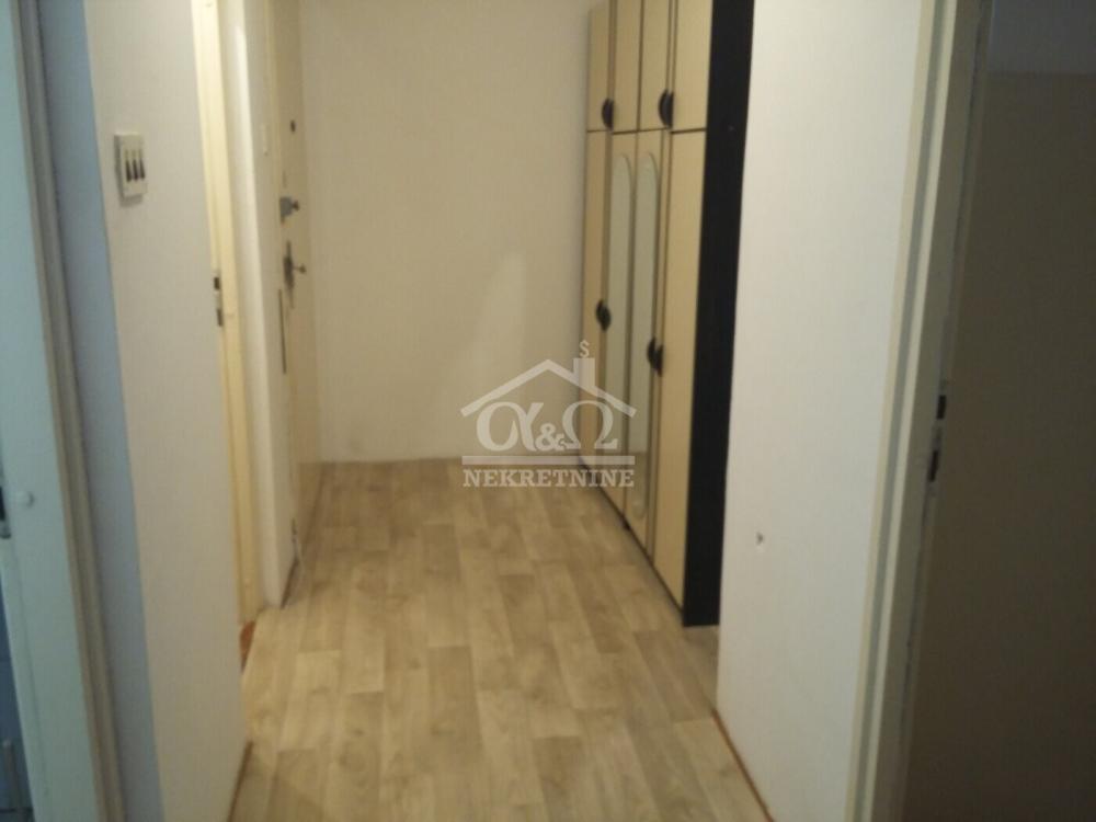 Slika 2 - Jednosoban, 32m2, sa terasom, ima lift