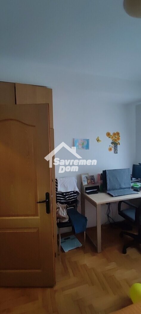 Slika 6 - Trosoban, 53m2, sa terasom, ima lift