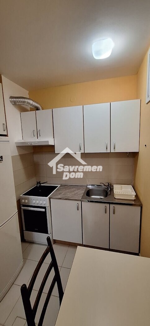 Slika 4 - Dvosoban, 43m2, Erdoglija Kragujevac, sa terasom, ima lift