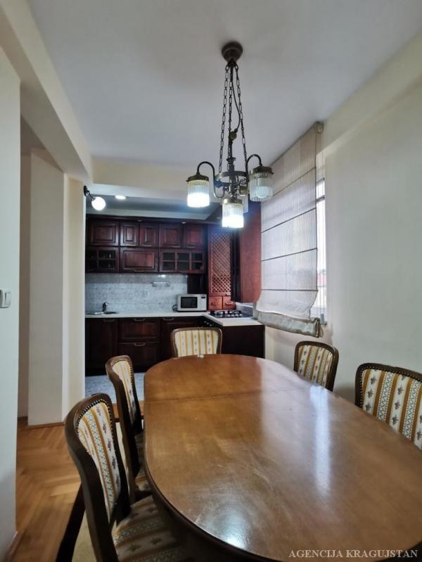 Slika 2 - Četvorosoban, 77m2, Bubanj Kragujevac, sa terasom