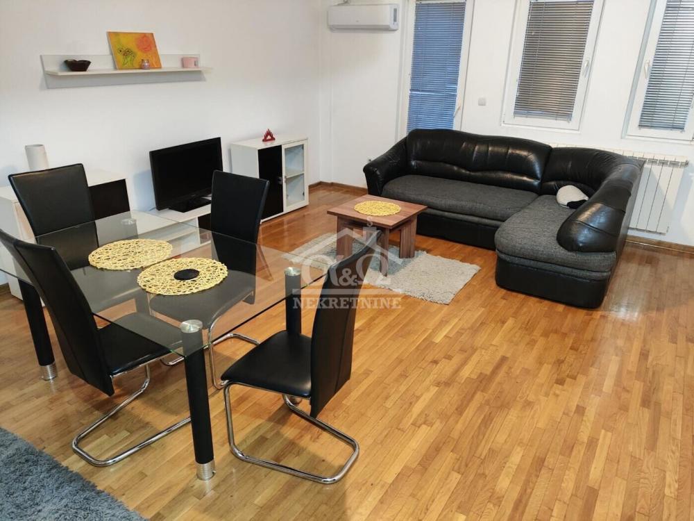 Slika 1 - Jednoiposoban, 47m2, sa terasom