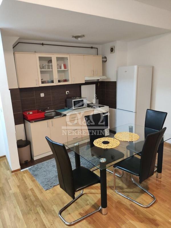 Slika 4 - Jednoiposoban, 47m2, sa terasom