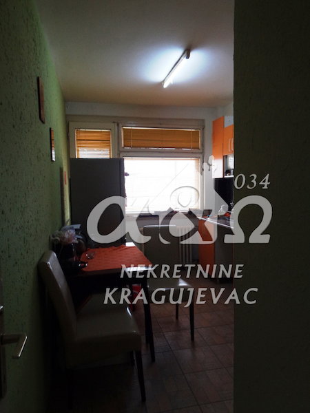 Slika 3 - Trosoban, 73m2, sa terasom, ima lift