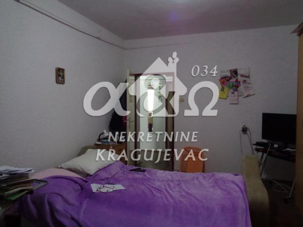 Slika 7 - Trosoban, 73m2, sa terasom, ima lift