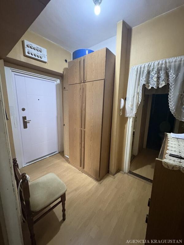 Slika 5 - Dvosoban, 76m2, sa terasom, ima lift