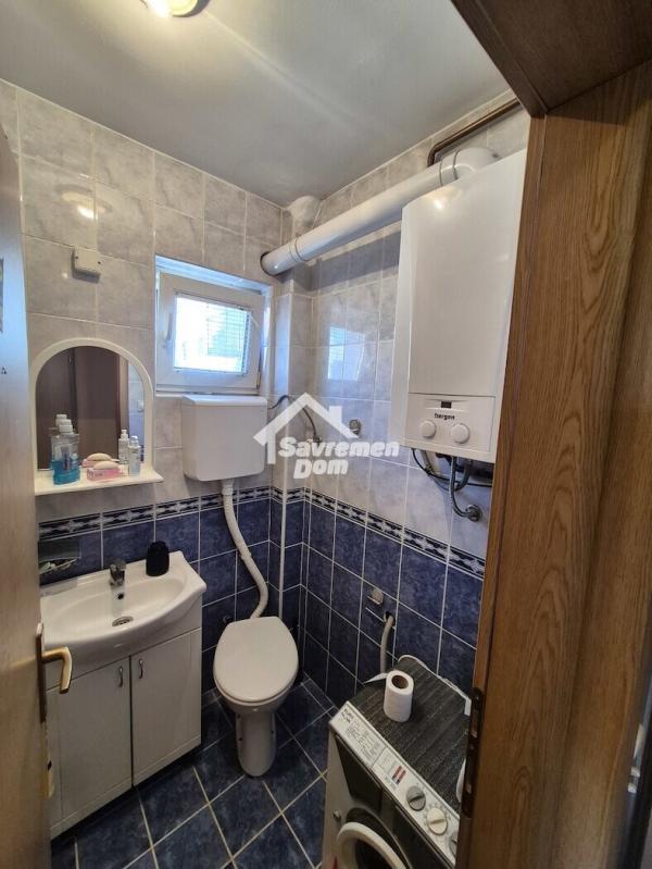 Slika 9 - Dvosoban, 38m2, Bubanj Kragujevac, sa terasom