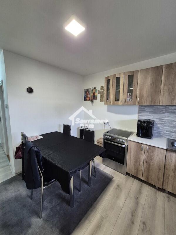 Slika 3 - Dvosoban, 46m2, Bagremar Kragujevac