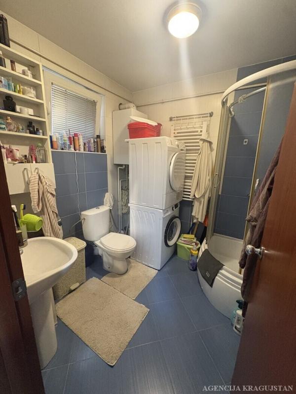 Slika 6 - Jednoiposoban, 51m2, Veliki park Kragujevac, sa terasom