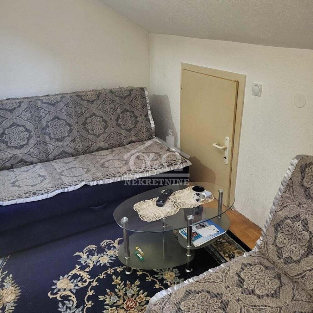 Slika 3 - Prodaja stana, 18m2, ima lift