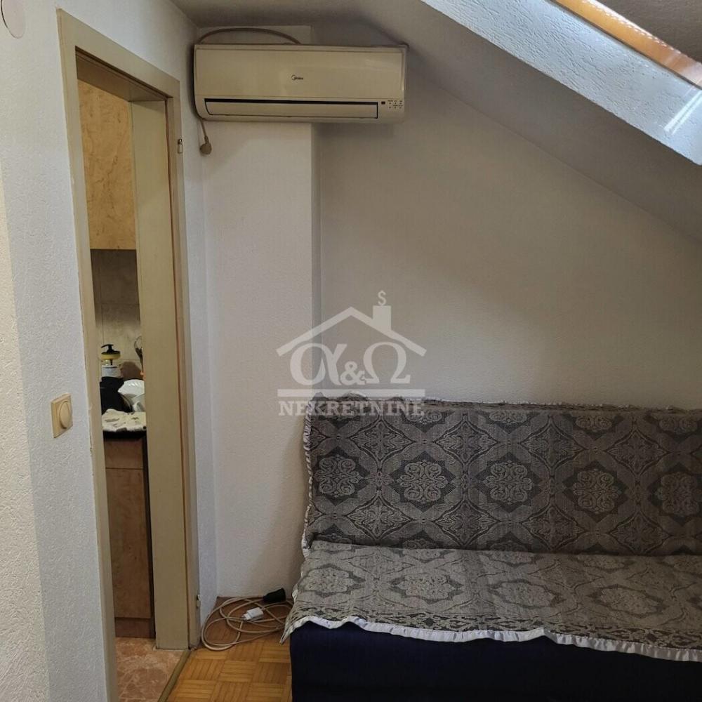 Slika 4 - Prodaja stana, 18m2, ima lift