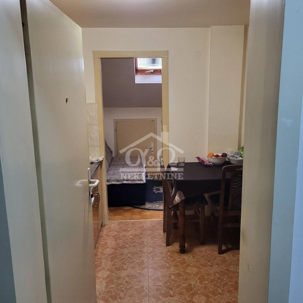 Slika 7 - Prodaja stana, 18m2, ima lift