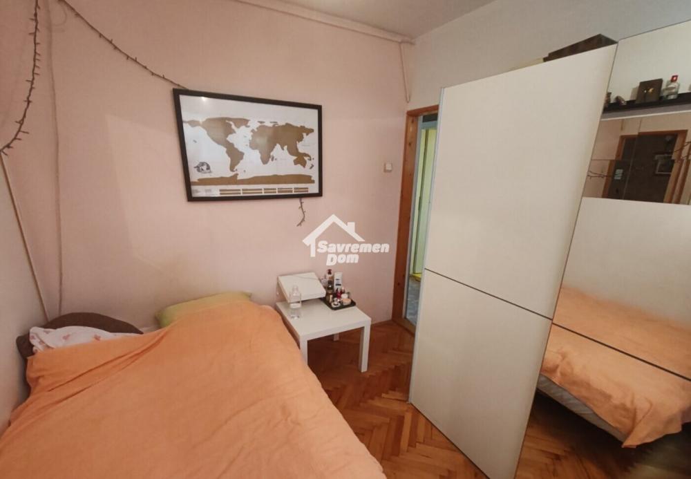 Slika 8 - Trosoban, 53m2, Bubanj Kragujevac, sa terasom