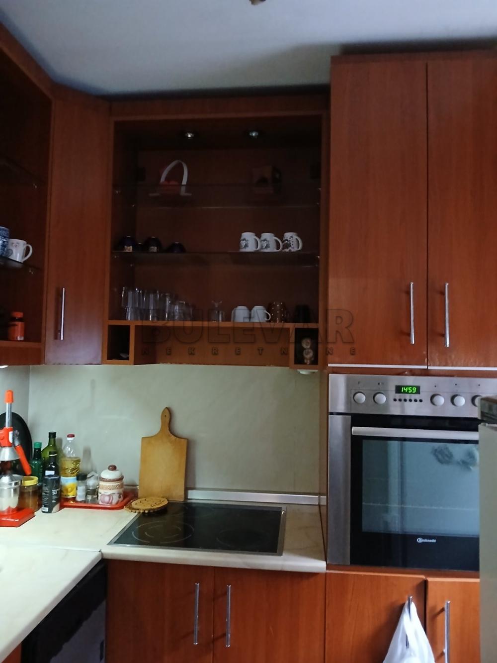 Slika 11 - Četvorosoban, 91m2, Gružanska Kragujevac, sa terasom, ima lift