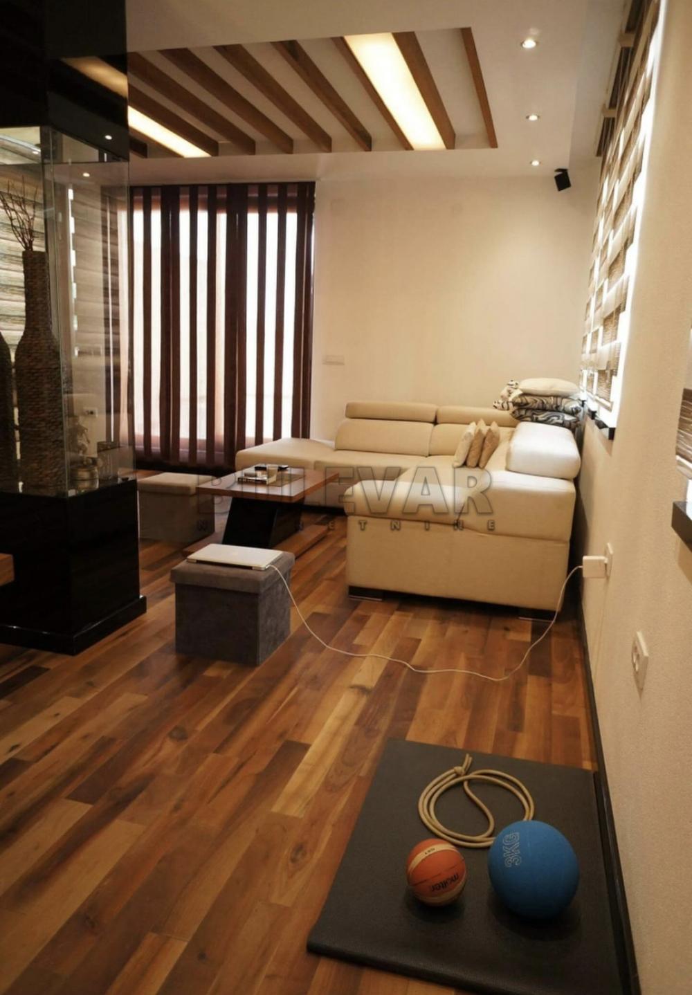 Slika 2 - Dvoiposoban, 75m2, Dragoljuba Milovanovića Bene Kragujevac, sa terasom, ima lift