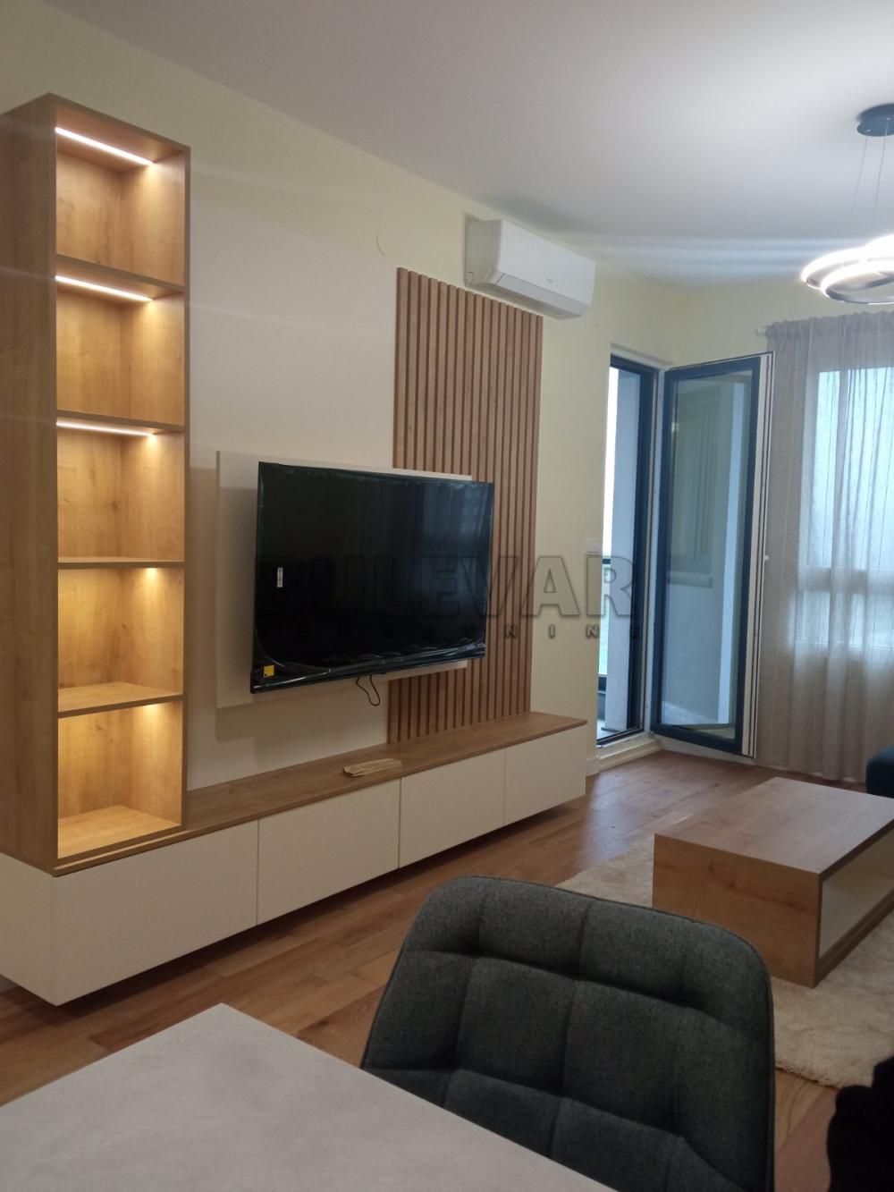 Slika 4 - Jednosoban, 46m2, Miodraga Vlajića Šuke Kragujevac, sa terasom, sa parkingom