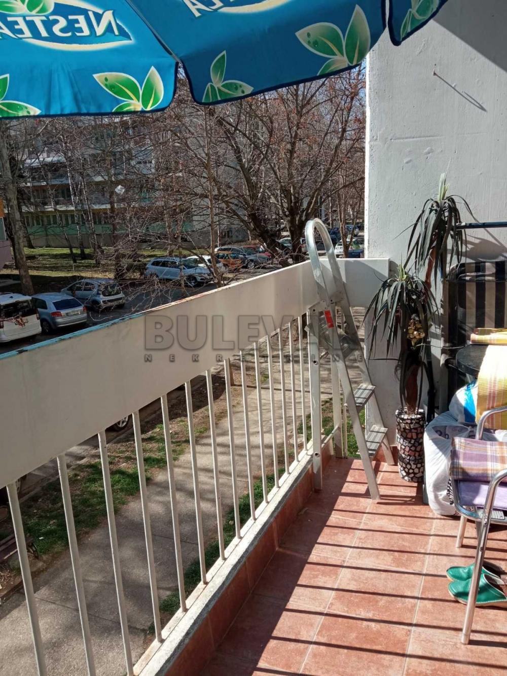 Slika 2 - Dvosoban, 51m2, Kopaonička Kragujevac, sa terasom