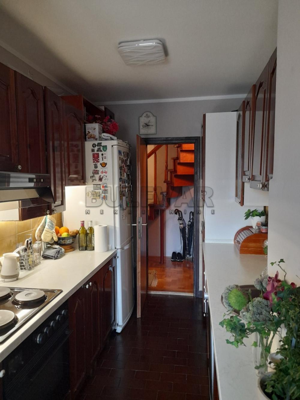 Slika 6 - Četvorosoban, 151m2, Kralja Milana IV Kragujevac, sa terasom, sa parkingom