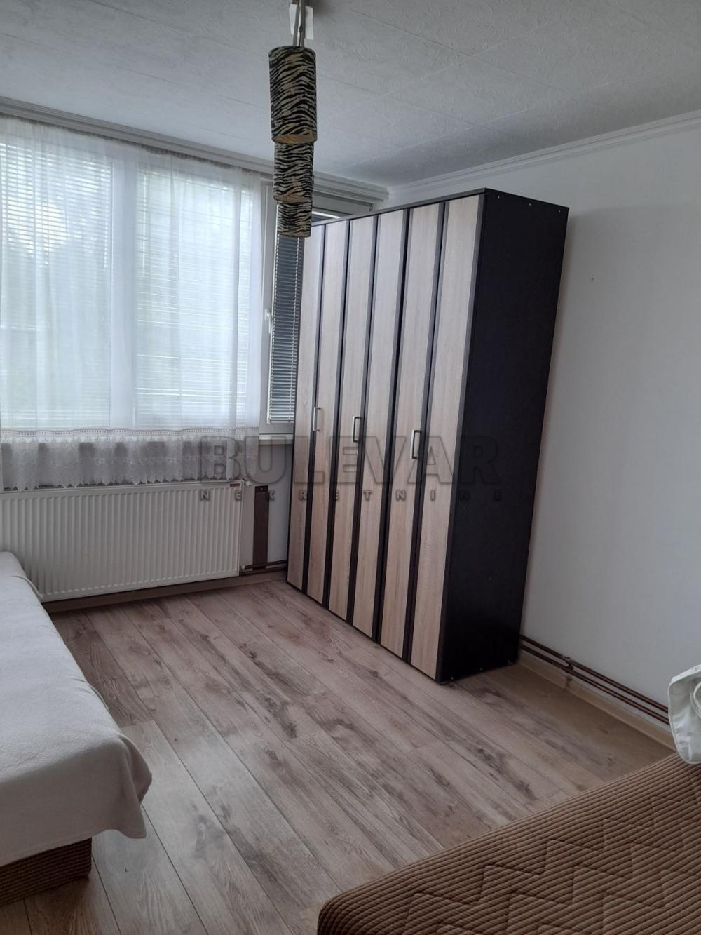 Slika 1 - Dvosoban, 48m2, Ilindenska Kragujevac, sa terasom