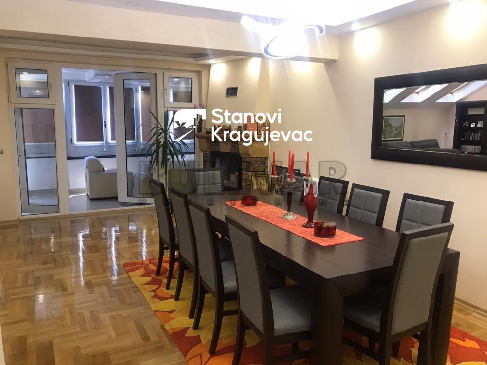 Glavna slika -Četvorosoban, 148m2, Nikole Pašića Kragujevac, sa terasom, ima lift