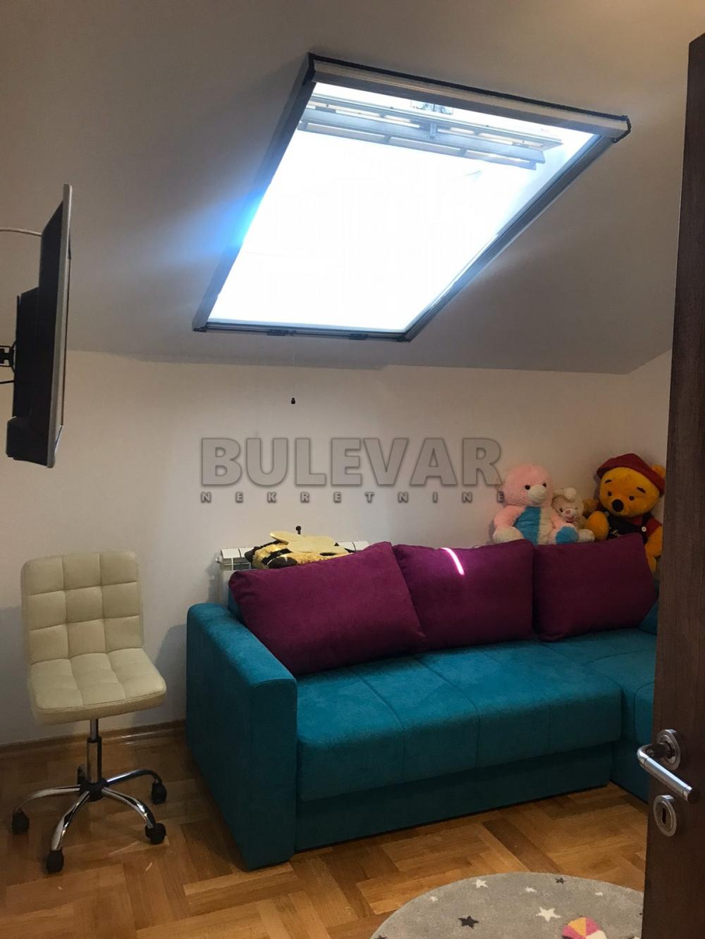 Slika 6 - Četvorosoban, 148m2, Nikole Pašića Kragujevac, sa terasom, ima lift