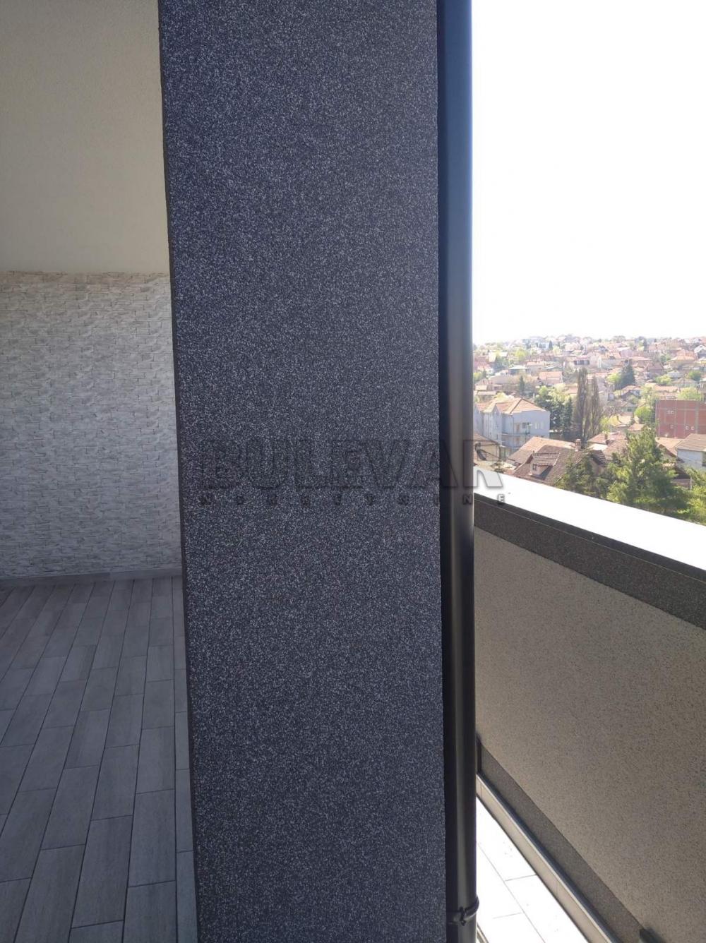 Slika 4 - Četvorosoban, 131m2, Ćirila i Metodija Kragujevac, sa terasom, ima lift