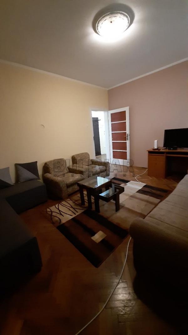 Slika 2 - Dvoiposoban, 58m2, Dr Zorana Đinđića Kragujevac, sa parkingom