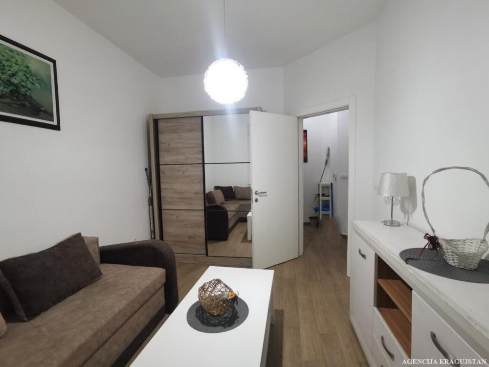 Slika 8 - Dvoiposoban, 53m2, sa terasom, ima lift