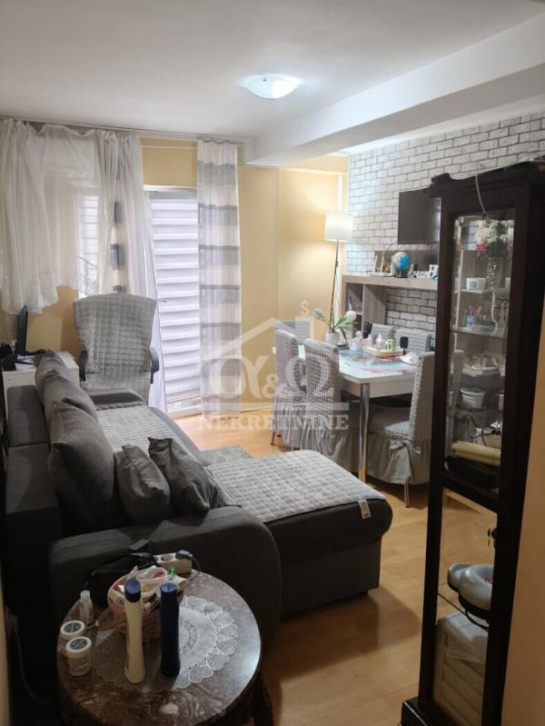 Glavna slika -Dvosoban, 38m2, Aerodrom Kragujevac, sa terasom