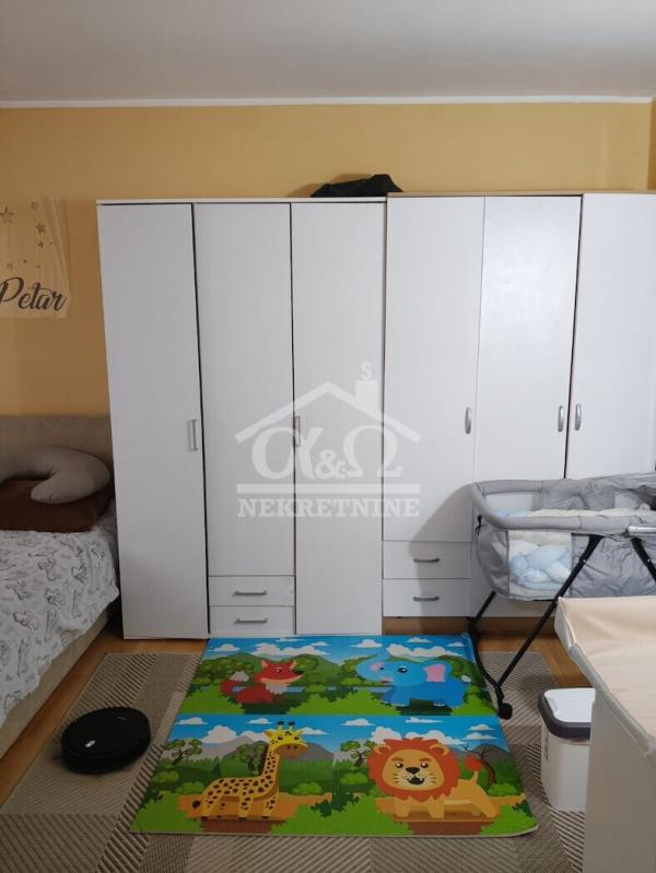 Slika 7 - Dvosoban, 38m2, Aerodrom Kragujevac, sa terasom