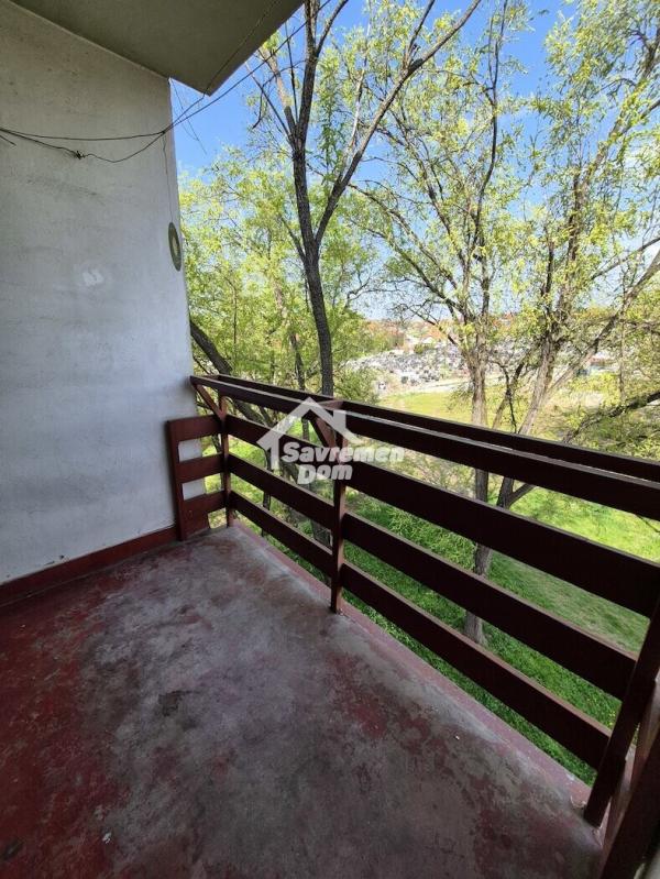 Slika 9 - Jednosoban, 38m2, Stanovo Kragujevac, sa terasom