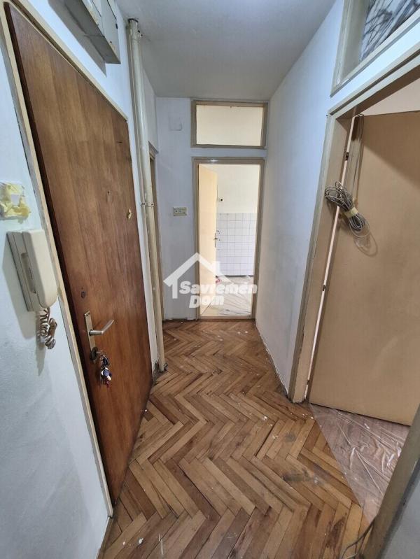 Slika 7 - Jednosoban, 38m2, Stanovo Kragujevac, sa terasom