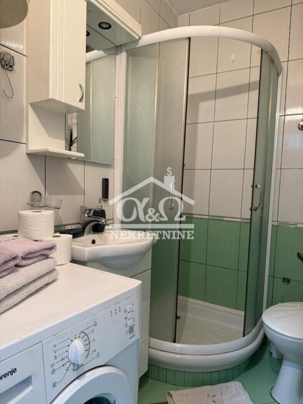 Slika 5 - Jednoiposoban, 45m2, Bubanj Kragujevac, sa terasom