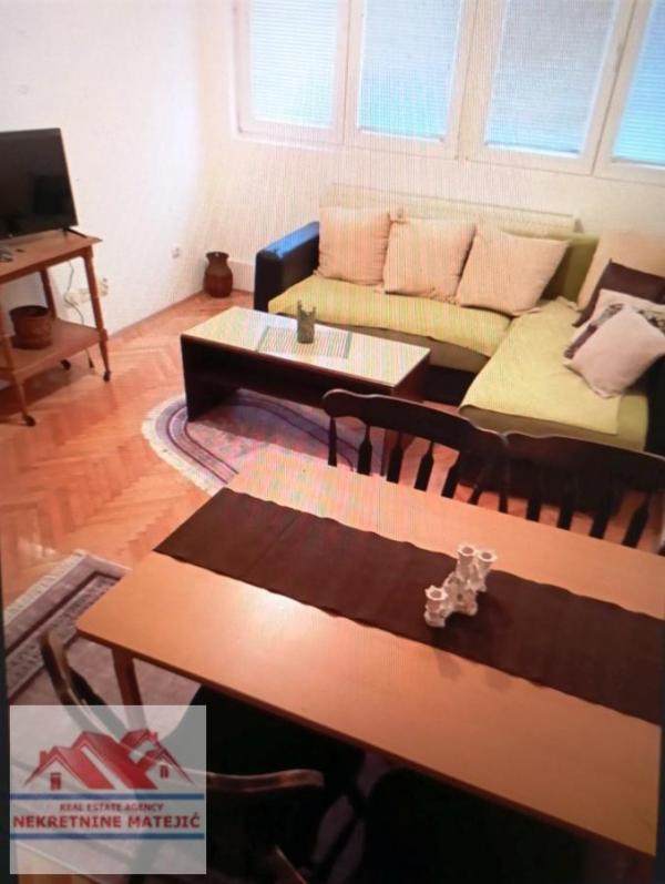 Slika 2 - STAN, ERDOGLIJA, 38M2, 4. SPRAT, GREJANJE NA GAS, CENA – 76.000 E