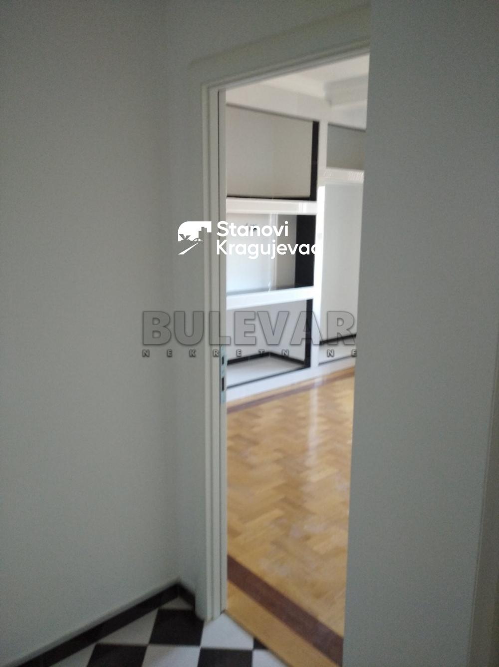 Glavna slika oglasa 145