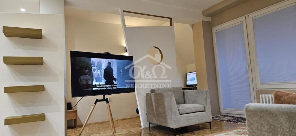 Slika 2 - Dvosoban, 63m2, Aerodrom Kragujevac, sa terasom